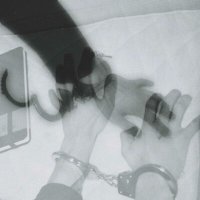 Постер песни секреты ссоры - наручники