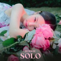 Постер песни JENNIE - SOLO