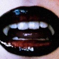 Постер песни Скалли Милано - Я вампир какая твоя группа крови (Speed Up)