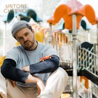 Постер песни UNTONE CHERNOV - Пора взрослеть