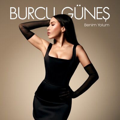 Постер песни Burcu Güneş, Mili B - Gülümse